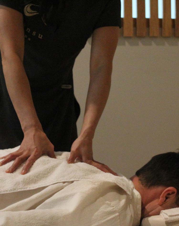 shiatsu_massage1